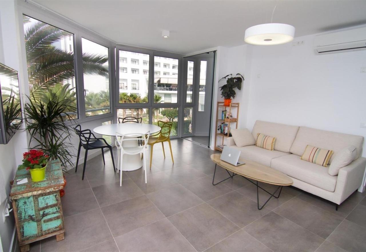Super Front Line Modern New Apartm Nerja Extérieur photo