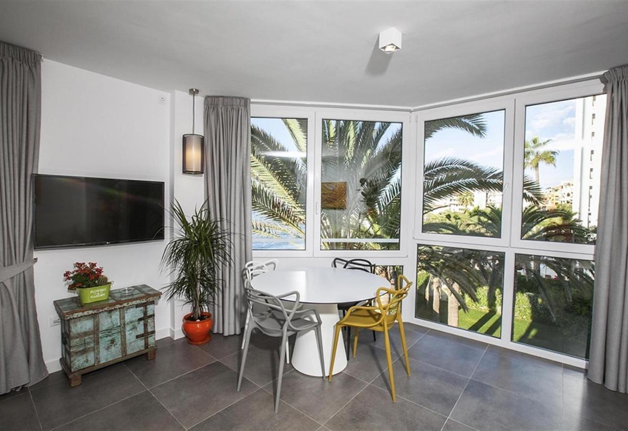 Super Front Line Modern New Apartm Nerja Extérieur photo